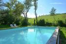 Holiday home Moulin rivière et piscine