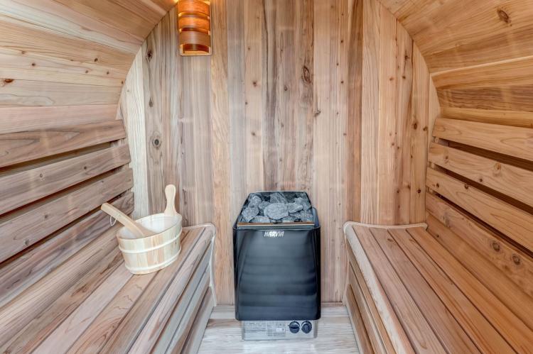 Luxe vakantiewoning met sauna en jacuzzi in Heers