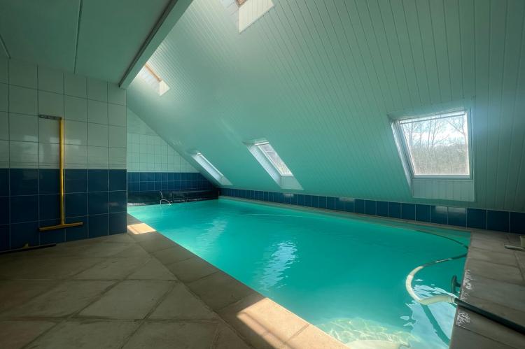 magnifique maison de vacances avec piscine intérie