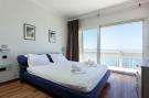 VakantiehuisKroatië - Midden Dalmatië: Luxury beach apartment