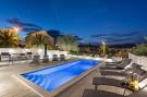 VakantiehuisKroatië - Midden Dalmatië: Marina terrace apartment  B