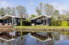 Holiday homeNetherlands - Friesland: Waterpark Terkaple 1