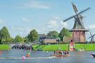 Holiday homeNetherlands - Friesland: Recreatie en zorgboerderij