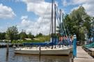 VakantiehuisNederland - Friesland: Vakantiepark Bergumermeer 10