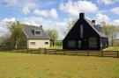 Holiday homeNetherlands - Friesland: Zeedijk I