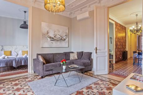 Ramblas Luxury Apartment - Barcelona